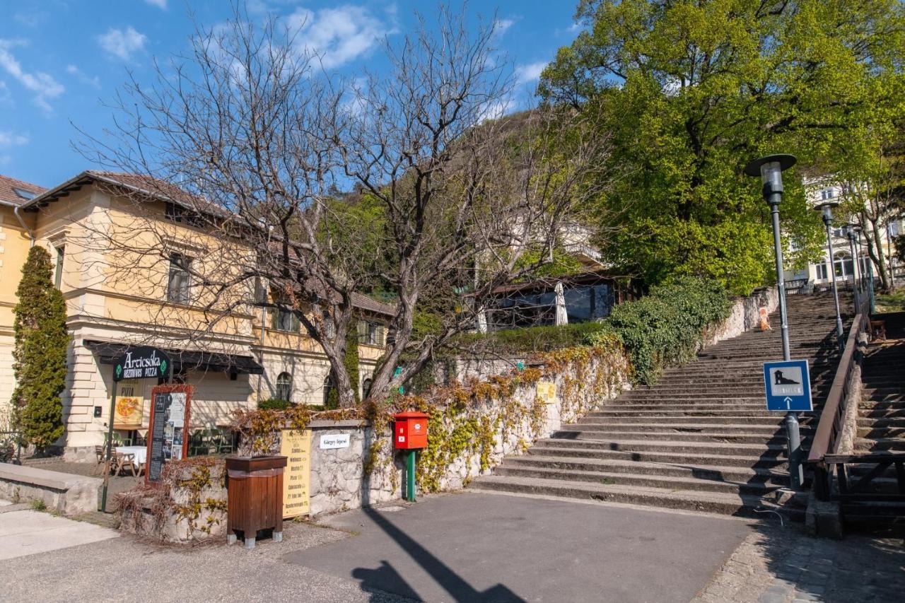 Mr Goergey Art Hotel & Spa Visegrád Exterior foto